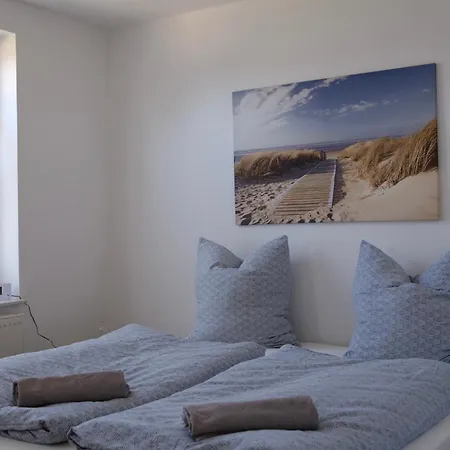 Wave & Apartment